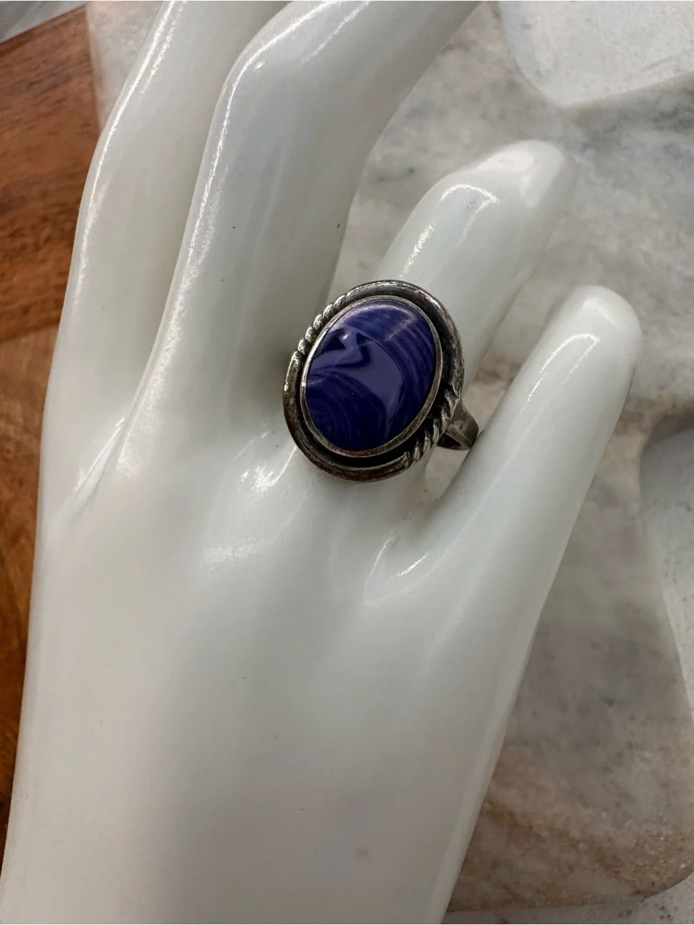 Vintage Sterling Silver Ring with Purple Stone - Size 7.5